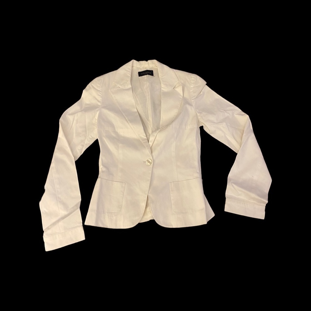 Piazza Sempione White Fitted Blazer (120)